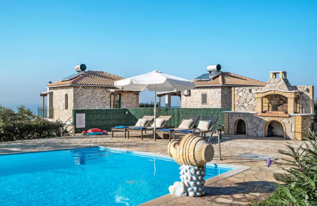 Key Villas Tsoukaladhes Exterior photo
