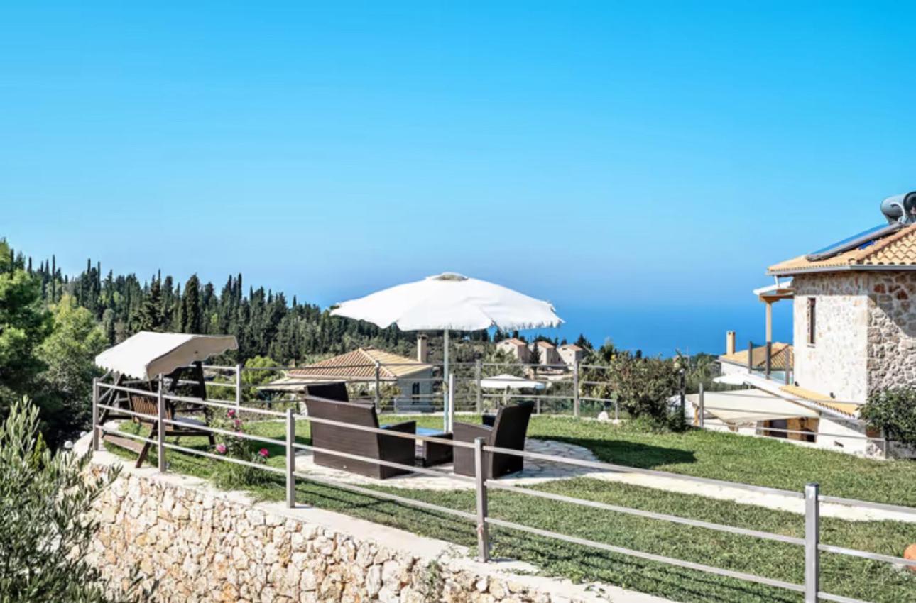Key Villas Tsoukaladhes Exterior photo