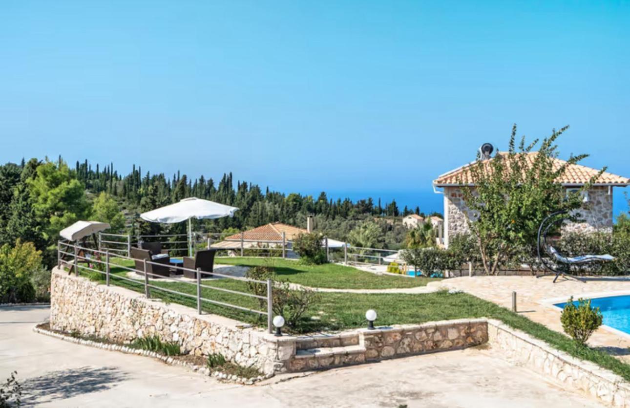 Key Villas Tsoukaladhes Exterior photo