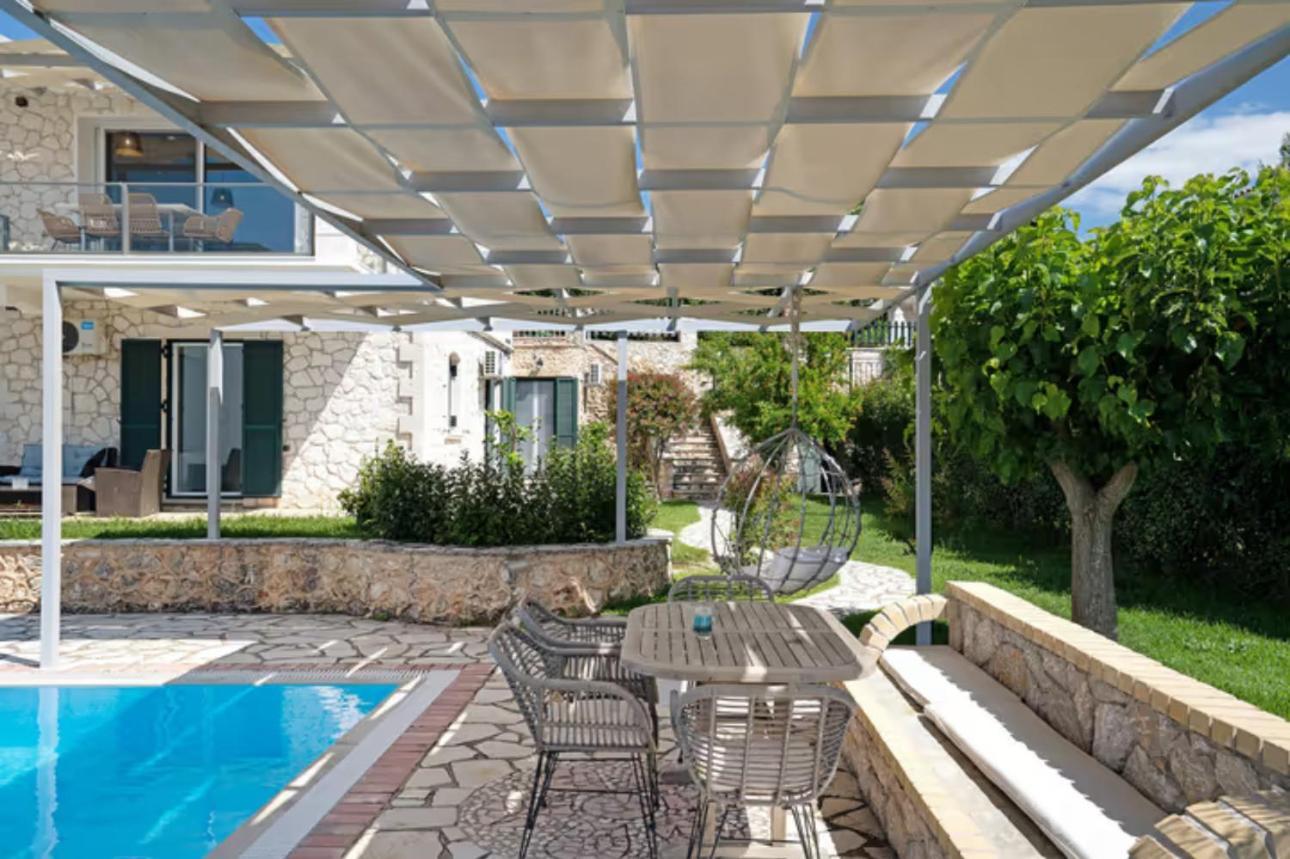 Key Villas Tsoukaladhes Exterior photo