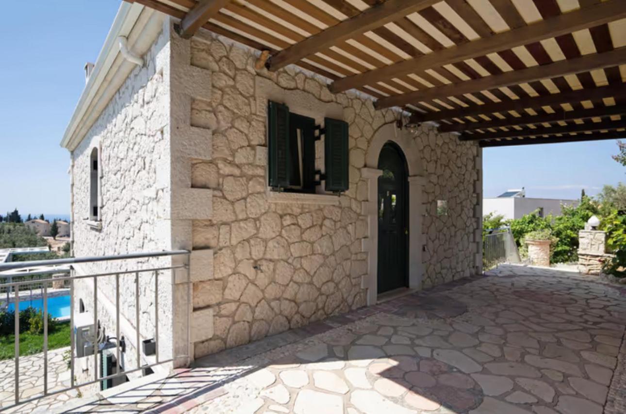 Key Villas Tsoukaladhes Exterior photo