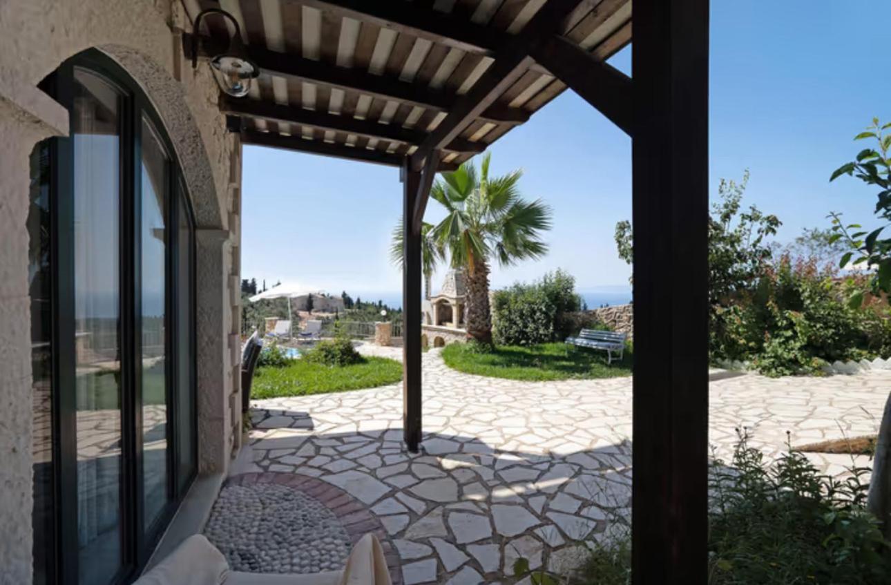 Key Villas Tsoukaladhes Exterior photo